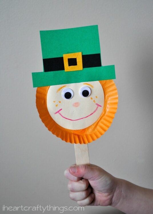 Puppet (Leprechaun) - Paper Plate